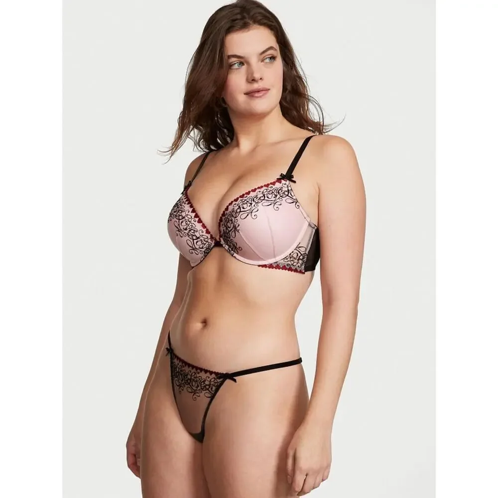 Victoria's Secret Love Letters Embroidery V-String Panty